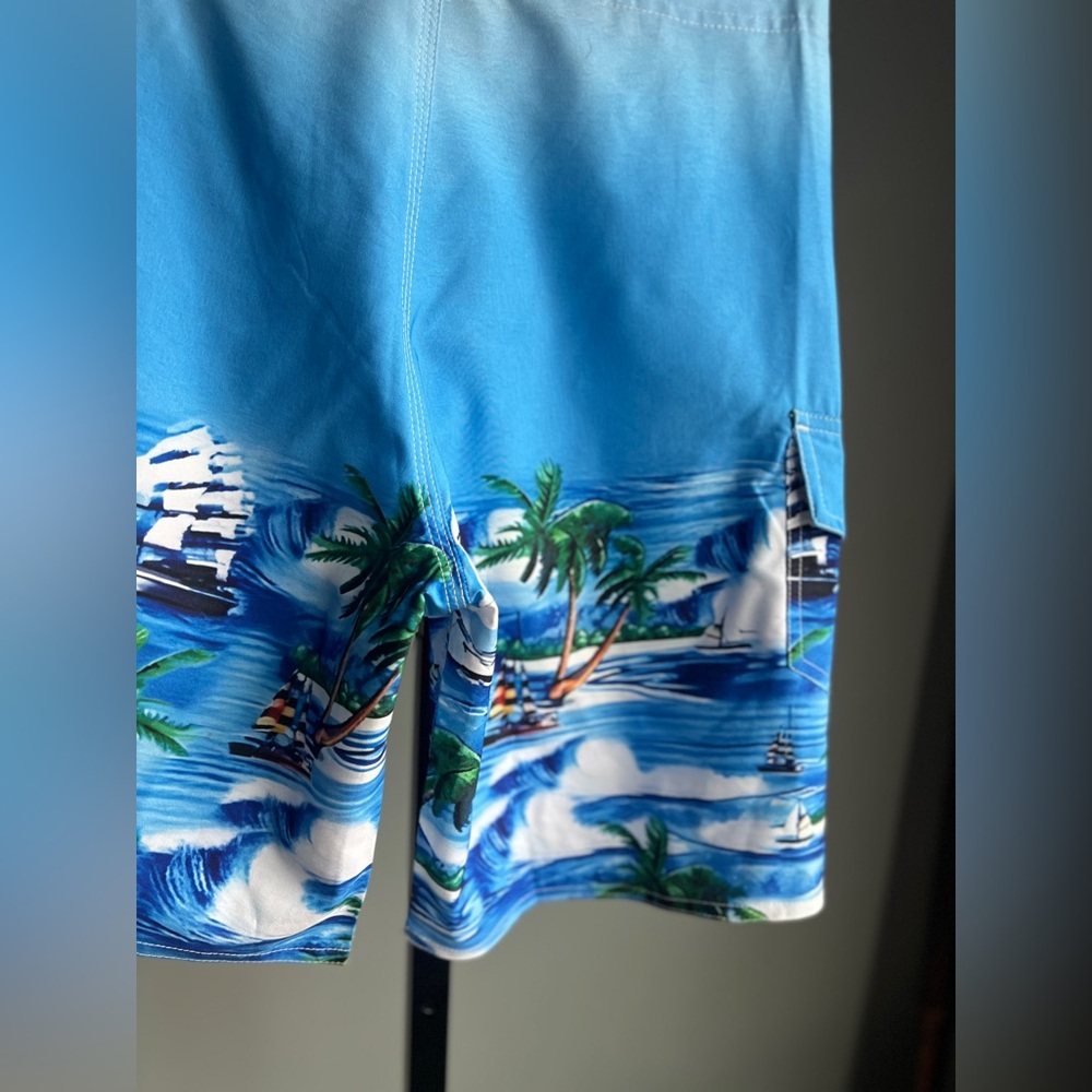 NWT Gwada Surf Floral Men's Swim Shorts - Blue Tropical Print Size 30 - Picture 6 of 7